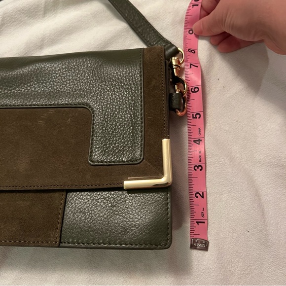 Vince Camuto genuine leather and suede hand bag - Picture 13 of 16